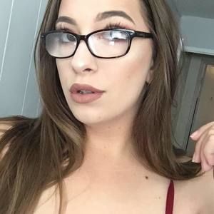 Meet your Posher, Norah